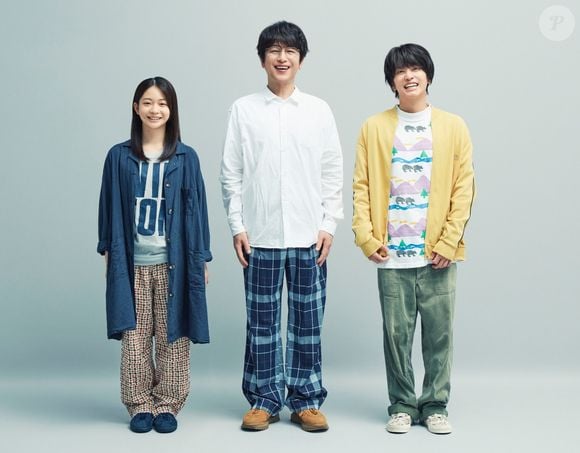 Kusunoki Hotaru pede para que Hatano finja ser seu pai para a livrar de uma enrascada, e os três acabam fingindo ser uma família