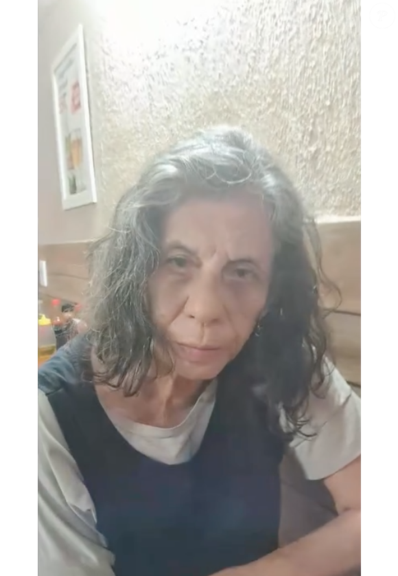 De acordo com a publicação, Maria Gladys estaria sem dinheiro para pagar a pousada em que está hospedada e teria brigado com a filha no local