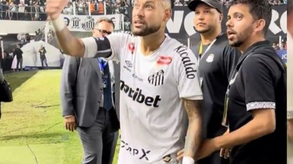‘Não farei mais isso’: Neymar volta atrás após chamar torcedor de ‘gordinho’ e mandar ‘calar a boca’ em jogo do Santos
