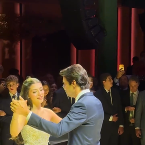 Kaká e Isabella se emocionaram durante a valsa