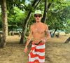 Flagra discreto em Alagoas: Shawn Mendes é visto correndo sozinho na Praia do Marceneiro, reforçando o clima reservado da viagem com Bruna Marquezine