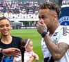 Antes da partida, Neymar ganhou uma homenagem especial pela marca de 150 gols marcados pelo Santos