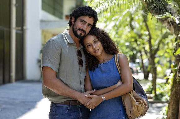 Taís Araújo deu início à transição capilar após a novela "Da Cor do Pecado"