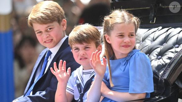 As crianças George, Charlotte e Louis são filhos do príncipe William e da princesa Kate Middleton.