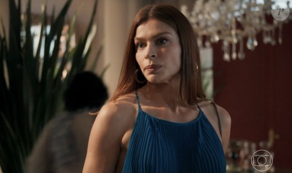 Arminda (Grazi Massafera) volta a discutir com o filho, Raul (Paulo Mendes) no capítulo da novela 'Três Graças' de 24 de outubro de 2025, sexta-feira