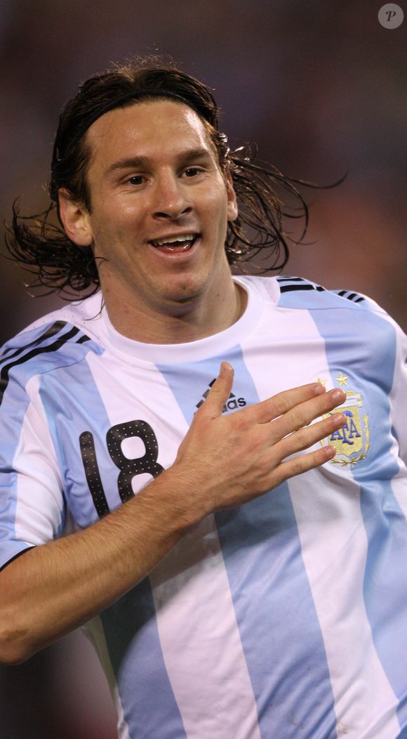 Visual de Lionel Messi foi replicado em jogos de vídeo game