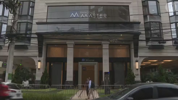 O Banco Master teria vendido títulos e carteiras de crédito com garantias irregulares ou falsas, o que causou um rombo bilionário que levou à liquidação da instituição financeira