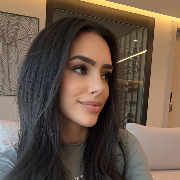 Bruna Biancardi mostrou o estado de seus lábios após celulite facial para alertar seguidores