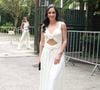 Bruna Biancardi escolheu vestido com uma flor na mesma região do cut out