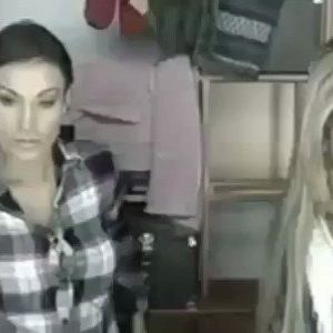 Andressa Urach e Denise Rocha também eternizaram o famoso diálogo: ‘Bom dia, gatinha Miss Bumbum’/’Bom dia, dona Furacão da CPI’