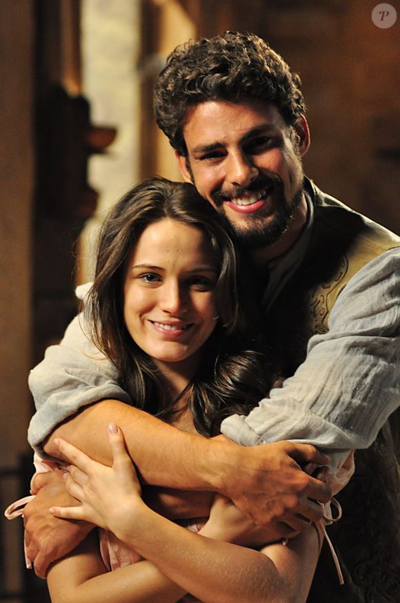 ‘Cordel Encantado’ foi a primeira novela que Manuela Dias trabalhou como colaboradora