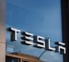 Importados em risco: carros da Tesla fabricados nos EUA enfrentam tarifa de 125% na China e somem do site oficial da marca.