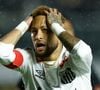 Neymar tem 'lesão dificílima' que precisa de 'muito repouso' e tratamento de 12h a 15h, relatou Joana de Assis, da Globo