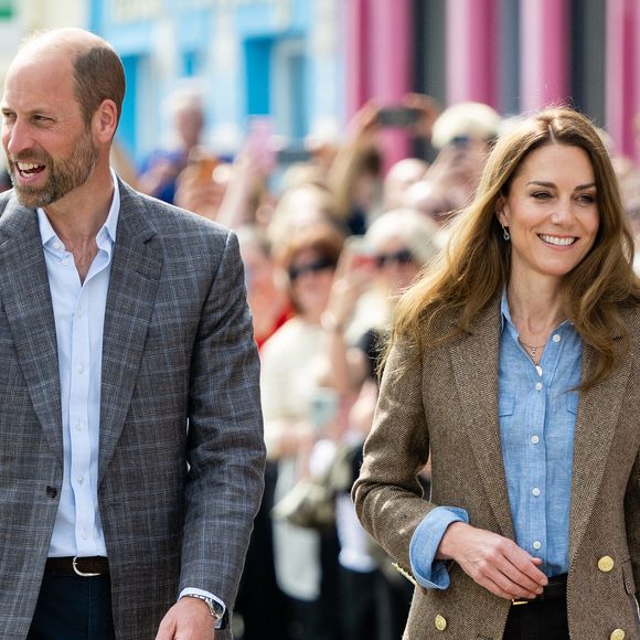 Príncipe William e a Princesa Kate Middleton foram vistos juntos nesta terça-feira (29), durante a viagem à Escócia.