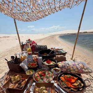 Angélica exibe banquete nos Lençóis Maranhenses