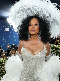 Diana Ross, 81 anos: 'Percebi que, à medida que envelheço, devo me manter forte. Eu corro, ando de patins e danço'