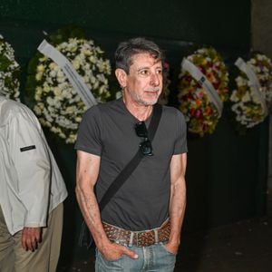 Corpo de Juca de Oliveira foi velado por Cássio Scapin, que se emocionou