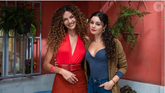 Gerluce (Sophie Charlotte) e Viviane (Gabriela Loran) são mulheres guerreiras na novela 'Três Graças', da Globo
