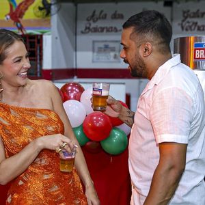 Segundo a psicologia, não é preciso uma relação longa ou intensa para que haja transformação na vida de alguém. Isso porque, às vezes, uma simples conversa é suficiente para deixar marcas profundas.