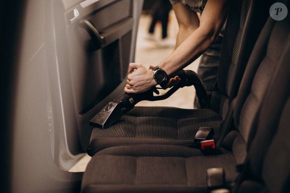 Segundo a psicologia, controlar o que é possível, como o próprio carro, pode compensar a sensação de impotdivência diante da perda.