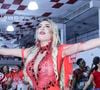 Andressa Urach está de volta ao carnaval do Rio em 2026 para desfilar na Unidos do Porto da Pedra, que terá enredo sobre a prostituição