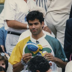 Raí foi um ex-meia histórico da Seleção Brasileira e ídolo do São Paulo e do Paris Saint-Germain, que conquistou a Copa do Mundo de 1994 com o Brasil. Ele foi o camisa 10 e capitão da equipe no início do torneio nos Estados Unidos