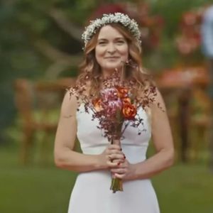 Em coletiva virtual de 'Dona de Mim', Claudia Abreu contou sobre os problemas de sua personagem e os motivos para voltar as novelas; saiba mais