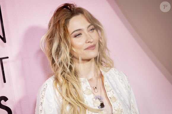 Paris Jackson travou uma longa batalha contra os responsáveis pelo espólio de Michael Jackson e agora conseguiu uma decisão importante na Justiça americana