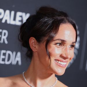 Meghan Markle disse que gosta de um lanchinho com bolachas saudáveis, cenoura e homus no café da tarde