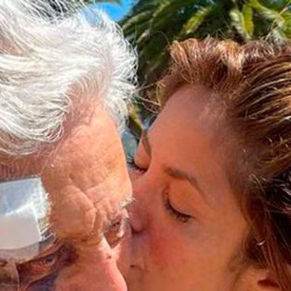 Aos 94 anos, pai de Shakira tem estado de saúde atualizado. 'Hospitalizado de emergência', revela TV