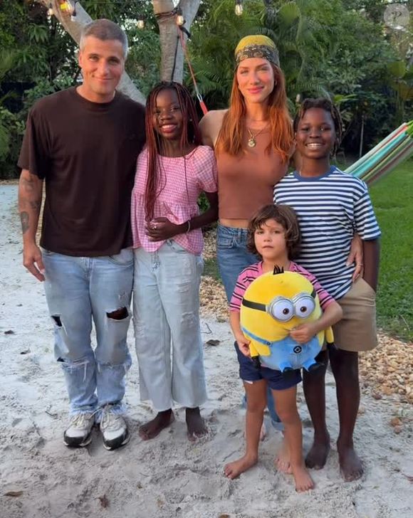 Filhos de Giovanna Ewbank e Bruno Gagliasso estavam na casa