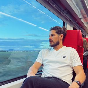 José Loreto: "Para eu ter uma vida saudável sem restrições e complicações, a dieta e o exercício físico são fundamentais, são como insulina para mim"