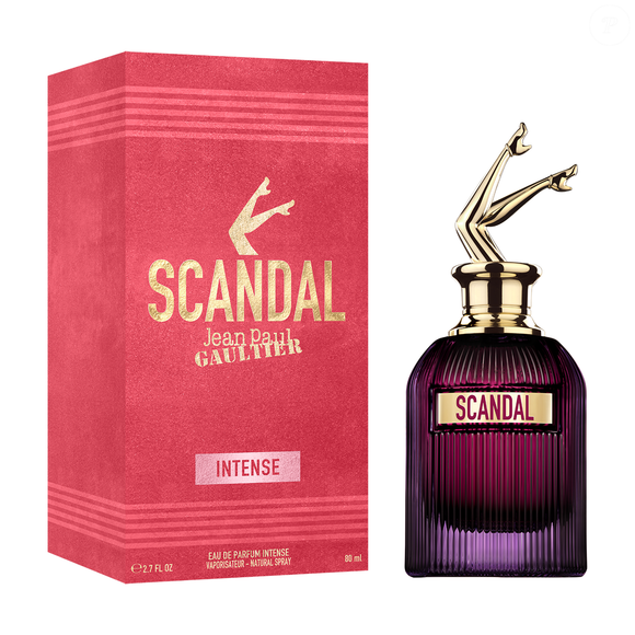 O perfume Scandal Intense traz fragrância viciante, repleta de prazeres ilimitados e festas sem fim.