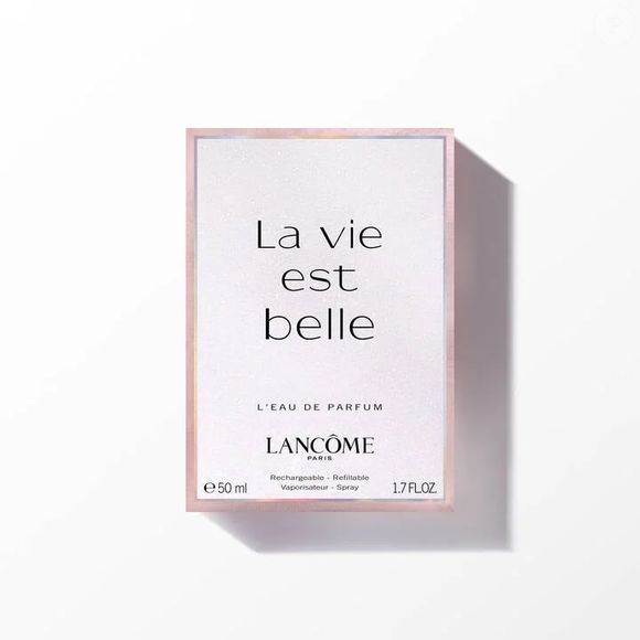 La Vie Est Belle é o perfume mais vendido do momento e está com preços imperdíveis