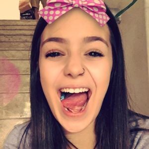 Quem nunca, né? Viih Tube também brincava com filtros em suas fotos