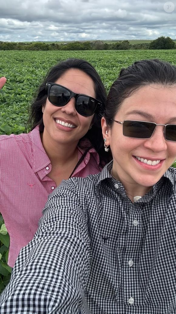 Jessica Kalossi namora Monyque Isabella, filha de Leonardo.