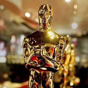 A 98ª edição do Oscar será realizada em 15 de março de 2026, no Teatro Dolby, em Los Angeles, com transmissão ao vivo no Brasil