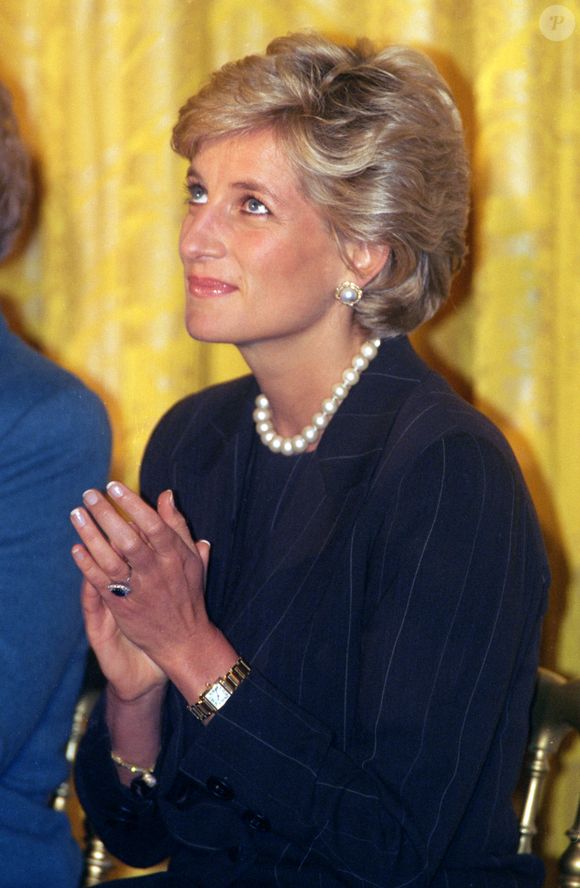 Cabelo de Princesa Diana carrega história, design e estilo
