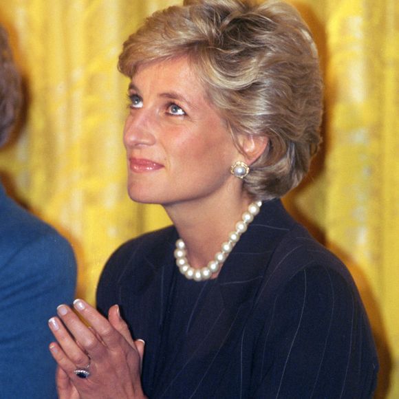 Cabelo de Princesa Diana carrega história, design e estilo
