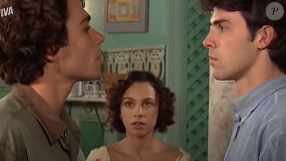 Com quem Joyce (Carla Marins) fica no final de 'História de Amor'? No final da novela de Manoel Carlos, a filha de Helena (Regina Duarte) escolhe ficar ao lado de Caio (Angelo Paes Leme)