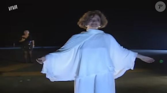 Novela 'Rainha da Sucata' gravou cena da morte trágica de Laurinha (Gloria Menezes) no topo de prédio da avenida Paulista; gravação atraiu cerca de 300 pessoas em outubro de 1990