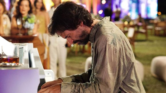 Como está a audiência de 'Vale Tudo'? Há menos de um mês no ar, novela da Globo tem impacto inusitado em meio à briga de atores fora da tela