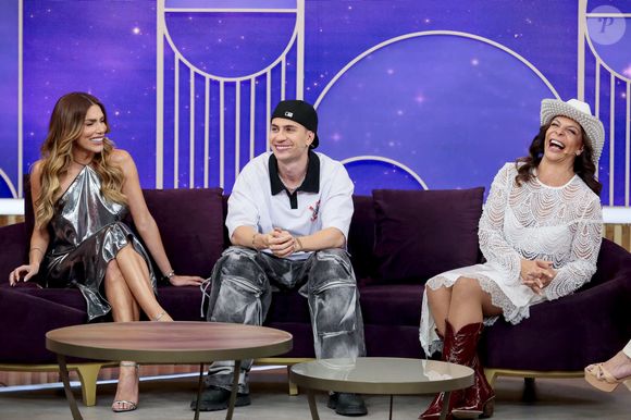 Sula Miranda fez um forte desabafo no programa ‘Sabadou com Virgínia’, exibido neste sábado (01)