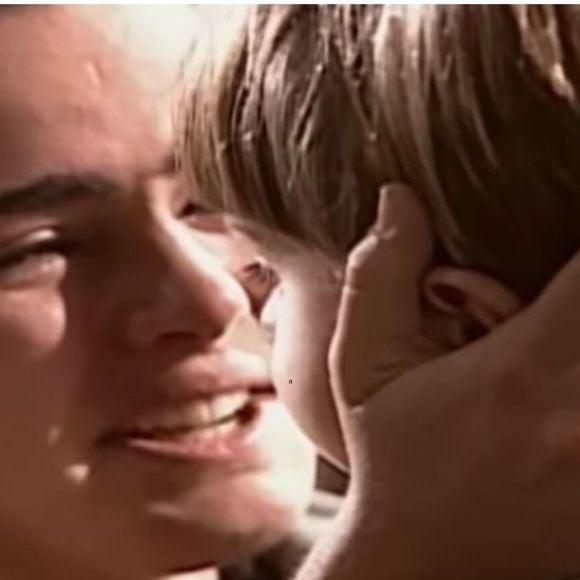 Giuliana (Ana Paula Arósio) reencontra Juanito no último capítulo da novela 'Terra Nostra'