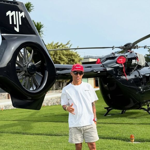 Buzeira foi destaque na mídia em 2023 ao presentear Neymar. Na ocasião, ele participava do ‘Ney em Alto Mar’, cruzeiro promovido pelo atleta