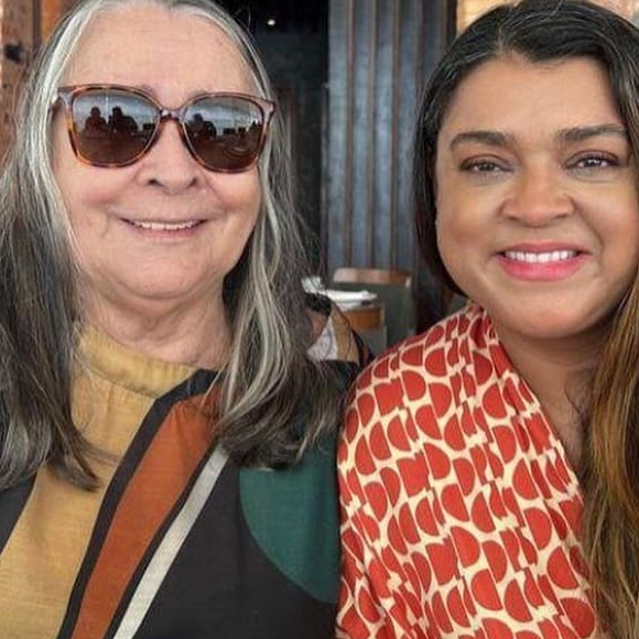 Preta Gil e a mãe, Sandra Gadêlha, ficaram ainda mais unidas durante o tratamento de câncer da cantora