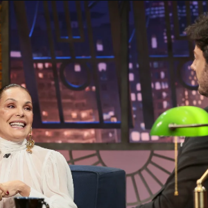 Em conversa no 'The Noite com Danilo Gentili', a atriz e apresentadora comentou sobre seu momento atual na carreira, após se manter quase seis anos à frente do 'Domingo Espetacular', na Record.