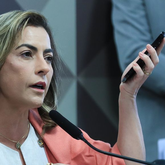 Senadora Soraya Thronicke protocolou o parecer na manhã desta terça-feira (10)