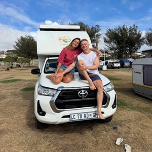 Lucas Lima mostrou que em janeiro viajou ao lado da nova namorada