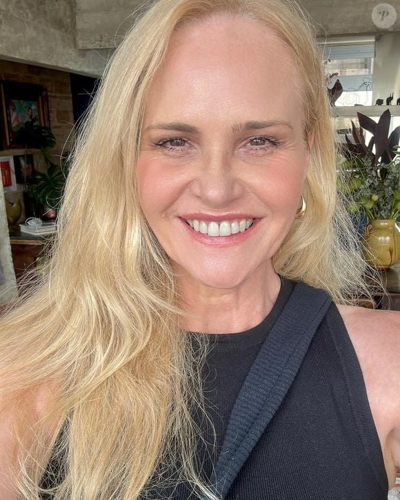 Cláudia Liz estava gravando a novela 'Razão de Viver' quando foi internada e entrou em coma